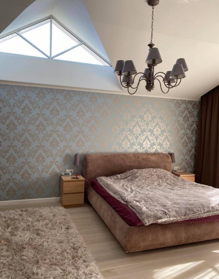 Частный дом в Дрейлини предлагается в долгосрочную аренду.