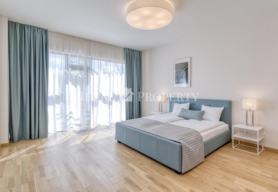 Spacious and comfortable apartments for sale in the new project Jurmala Park House.