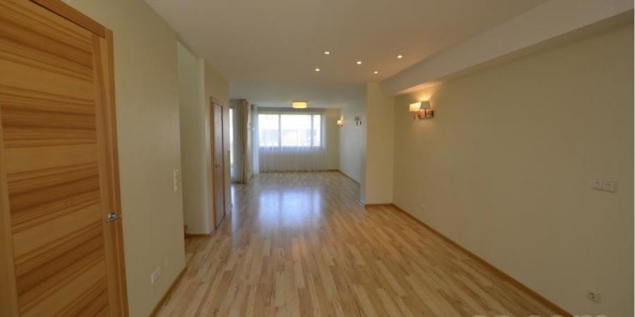 Комфортный, практичный и высококачественный таунхаус в поселке Салиена .