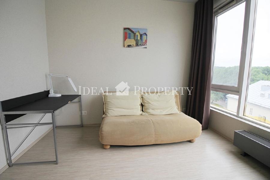  For rent apartment with 4 rooms with comfortable layout in the new project.