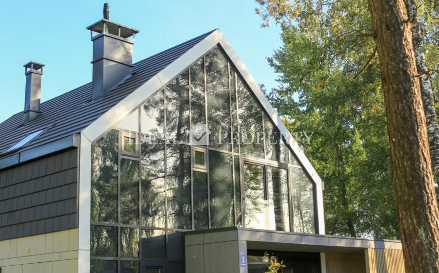 Предлагаем на продажу новые дома в поселке Салиена.