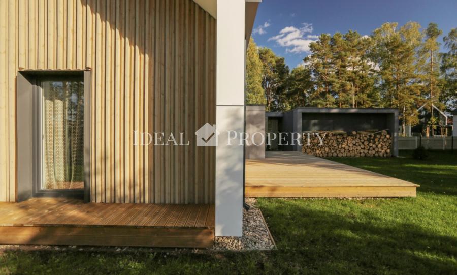 Предлагаем на продажу новые дома в поселке Салиена.