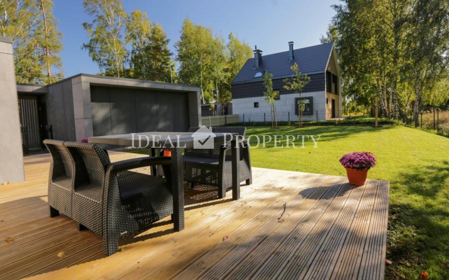 Предлагаем на продажу новые дома в поселке Салиена.