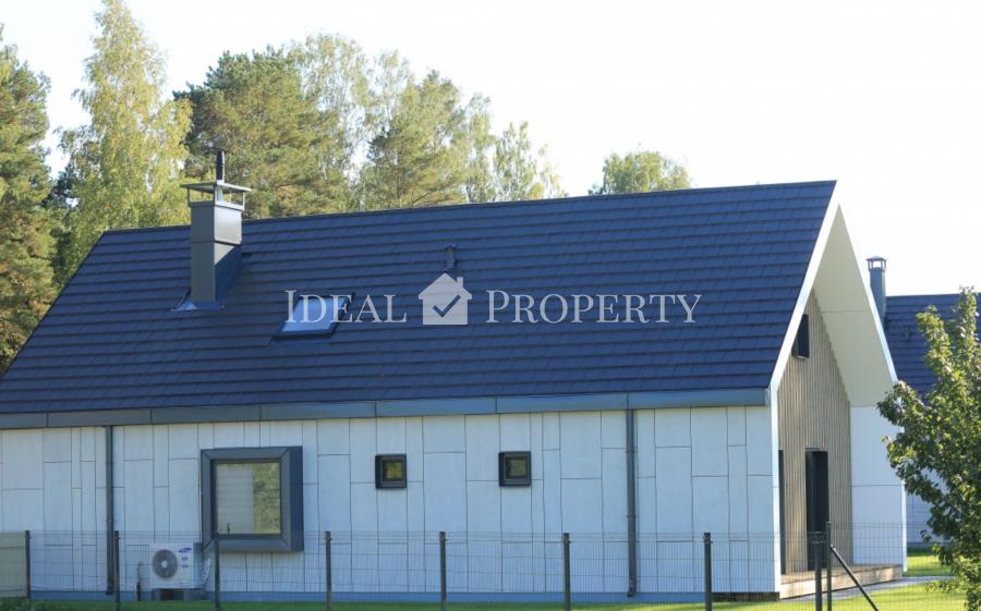 Предлагаем на продажу новые дома в поселке Салиена.