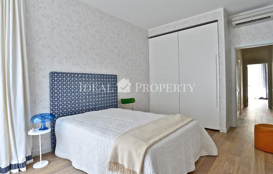 Spacious 4room apartment in residential apartment building in Jurmala.