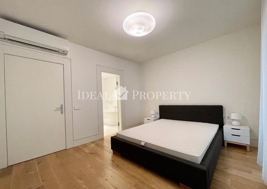 For rent and sale we offer apartment in an exclusive closed type new project in a quiet center.