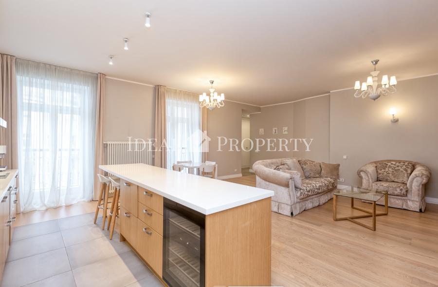 An elegant apartment located in the quiet center of Riga is ready for rent and sale.