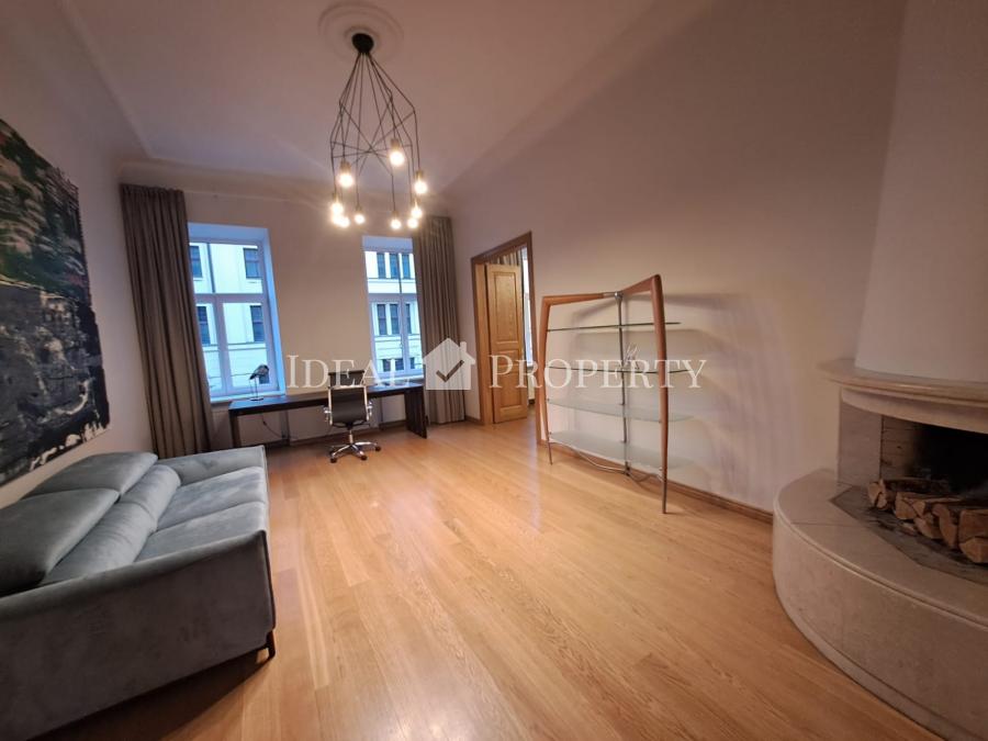 We offer for long term rent apartment in Riga - at Antonijas street.