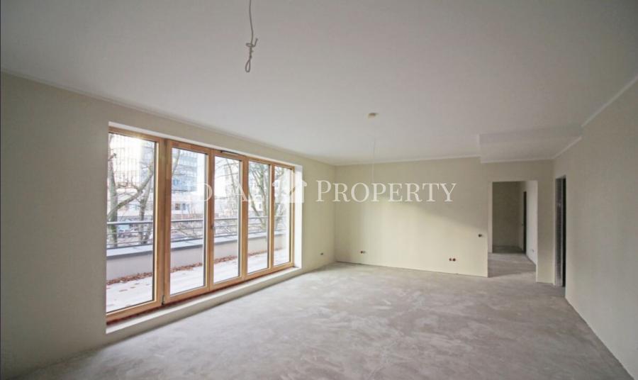 Apartment with white finishing  in the center of Old town in Kern Residence project.