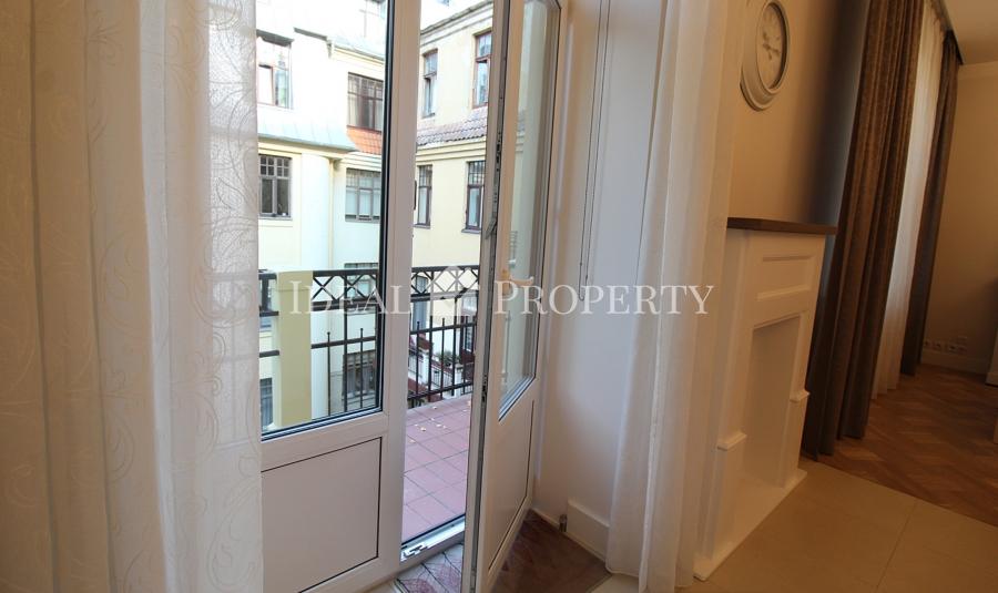 Modern, spacious apartment with all amenities in the center of Riga.