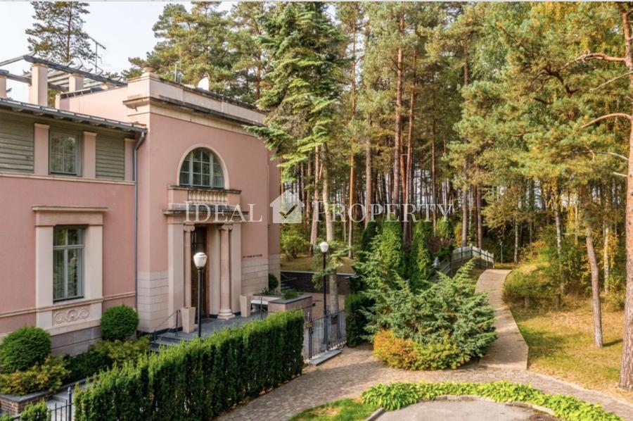 Property for sale in Jurmala, in dune area, on 1st line from the sea.