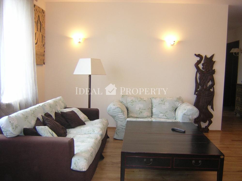 Apartment with balcony in Embassy area for rent