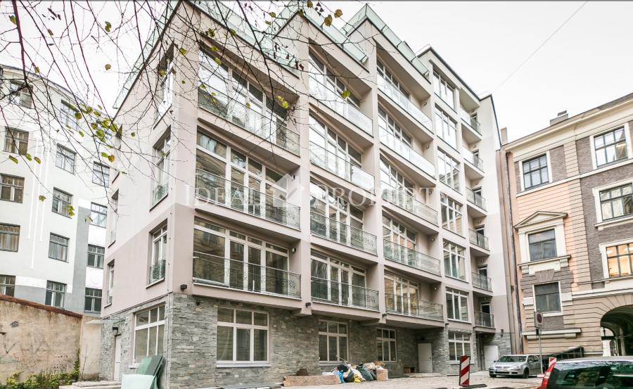 Exclusive new 3-room apartment for rent in a new project at Stabu street.