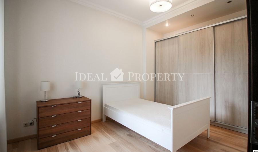 3-room apartment in a renovated house at Elizabetes str.