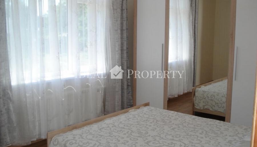 Modern and bright private house, in a quiet area in Melluzi.