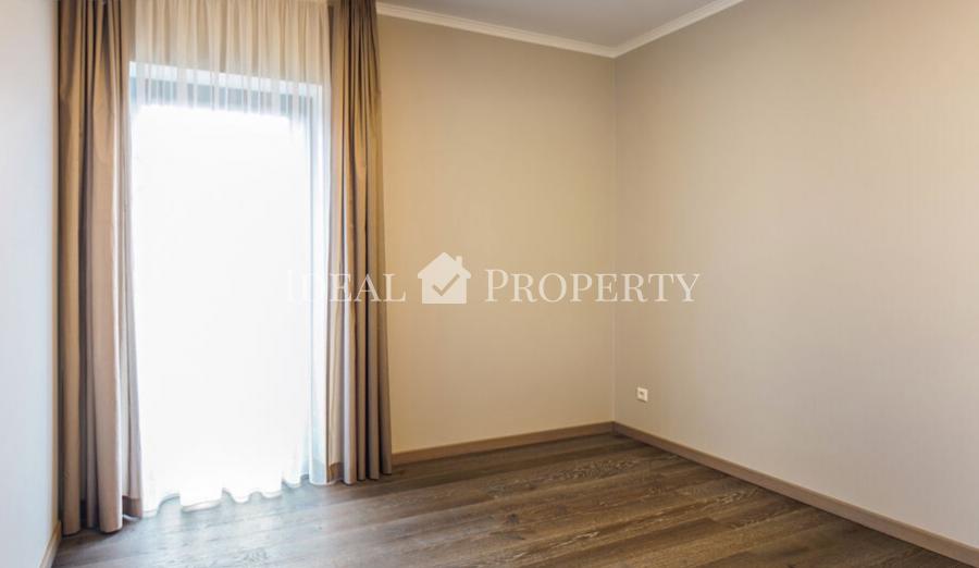 Предлагаем на продажу новый дом в поселке Салиена.