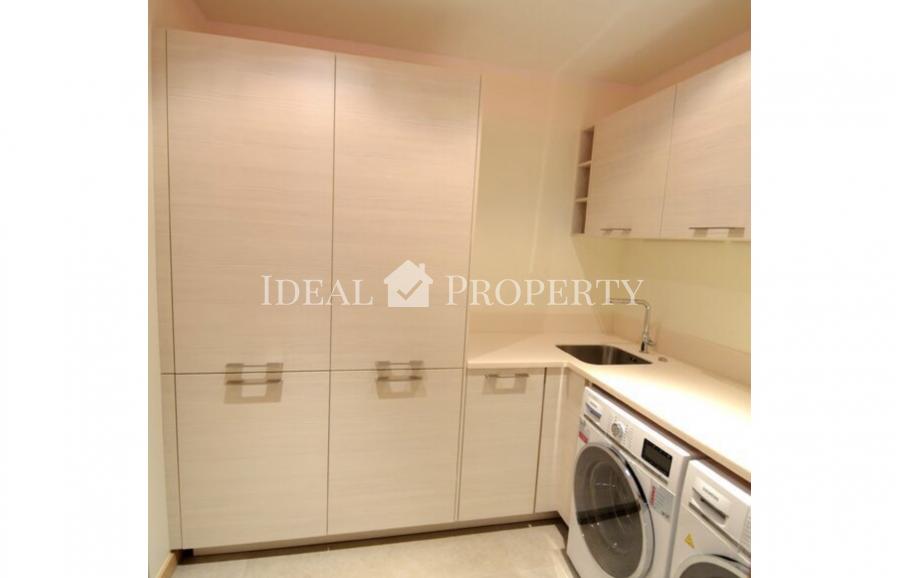 For rent 3 bedroom apartment at Grostanas street.