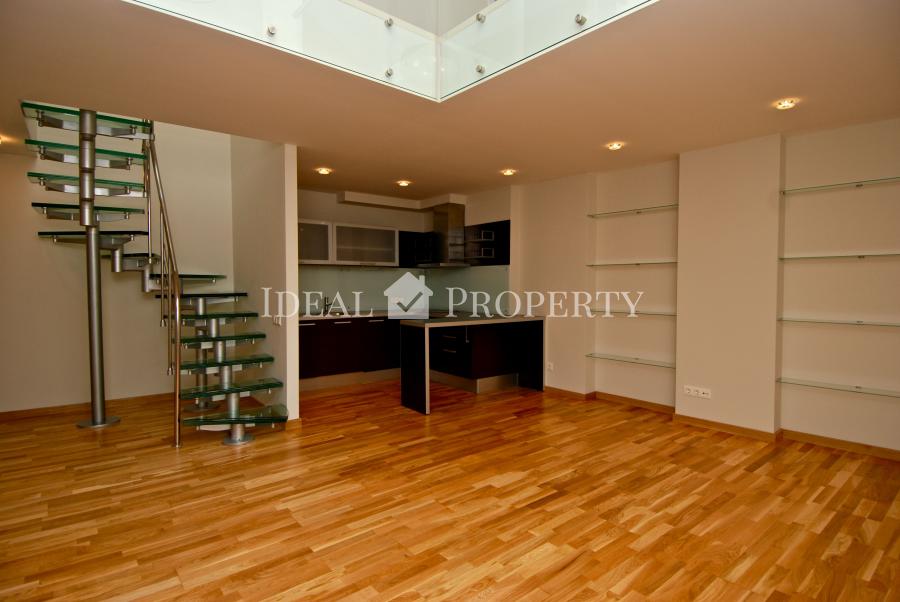 For sale modern, comfortable two-level apartment in the city center .