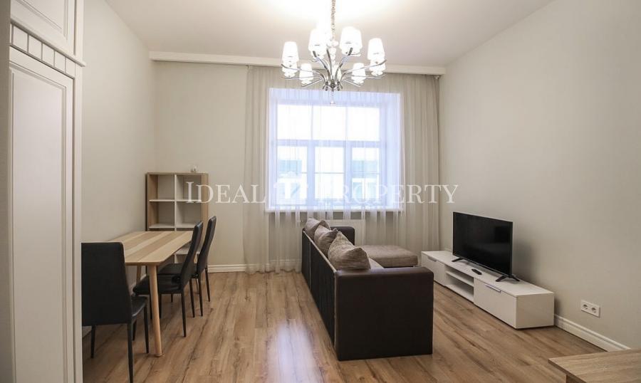 For sale uniq 2 rooms apartment in centre of Riga, on Alfreda Kalnina street. 