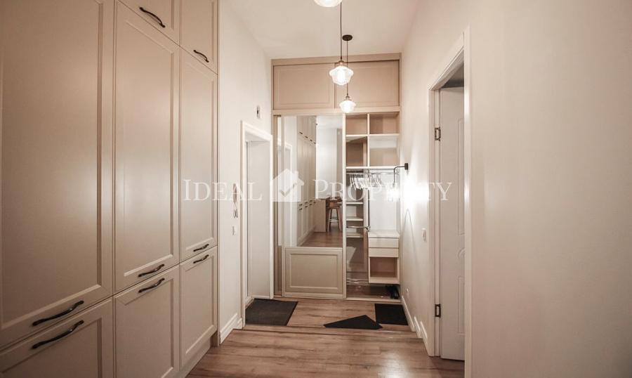 For sale uniq 2 rooms apartment in centre of Riga, on Alfreda Kalnina street. 