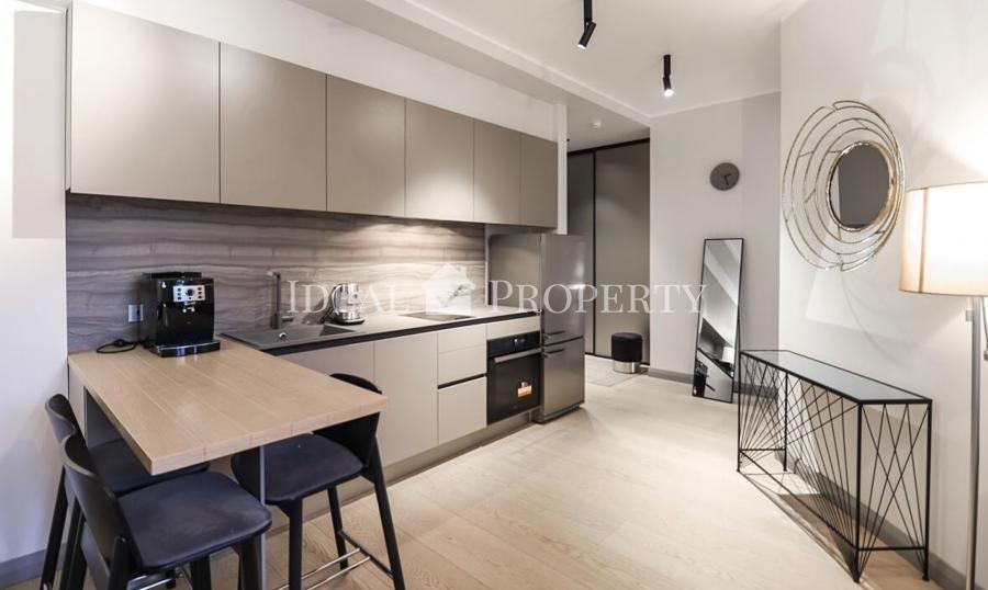 For sale 1-bedrooms apartment with full finishing in a new project in the center of Riga at Valdemara str.