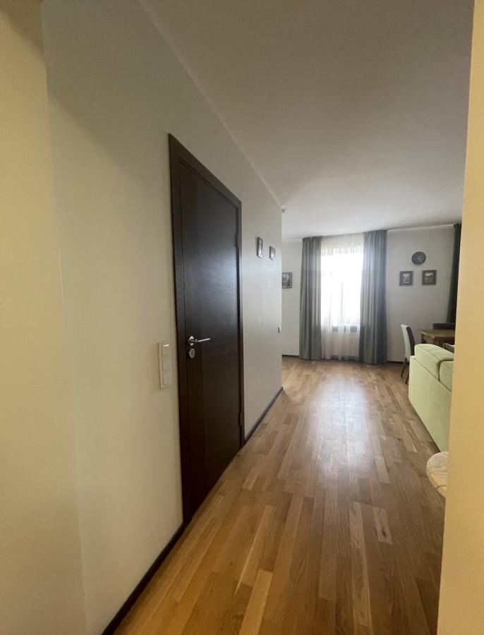 For long-term rent or for sale we offer a three-room apartment in the city center on the Terbatas str. 