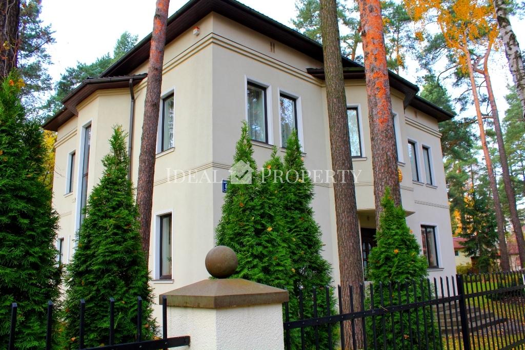 Exclusive house  in Bulduri...