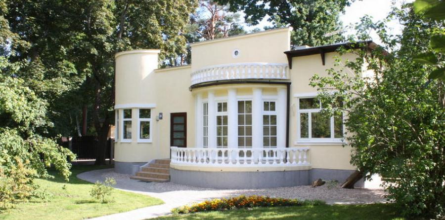 Is offered for sale one-storey house in Melluzi.