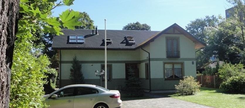 Продается просторный дом в Юрмале.