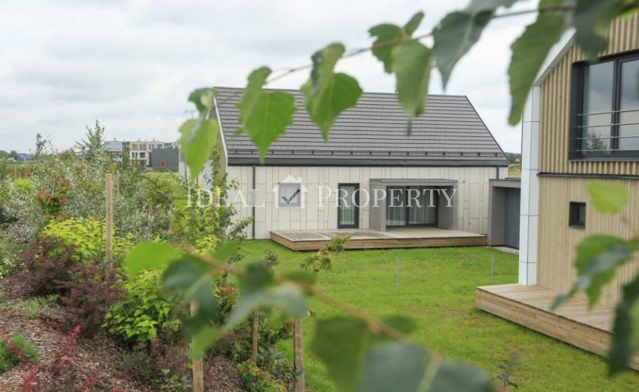 Полностью меблированный коттедж в Saliena. 