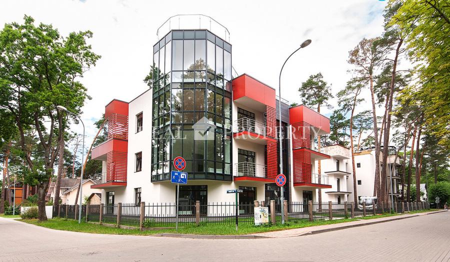 We offer for sale 2-room apartment in a new project in the  center of Dzintari.