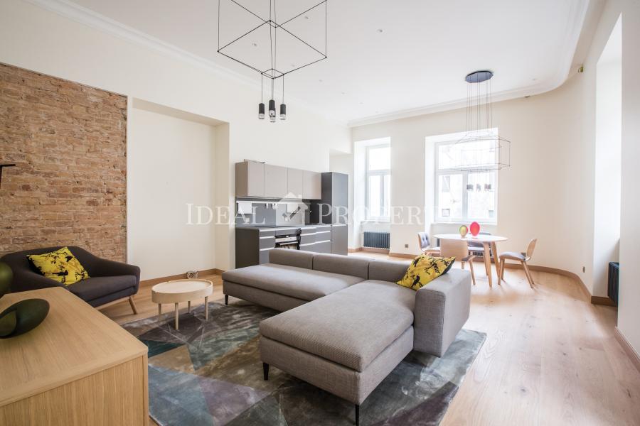 A bright apartment for sale in renovated house in  Old town.