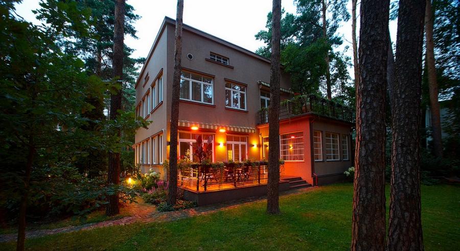 Продается прекрасная вила в Межапарке на ул. Стендера. 