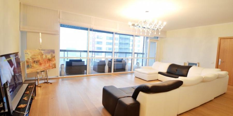 For rent 3 bedroom apartment at Grostanas street.