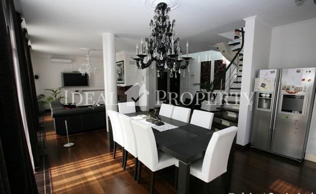 Просторный двухэтажный пентхаус в новом проекте. 