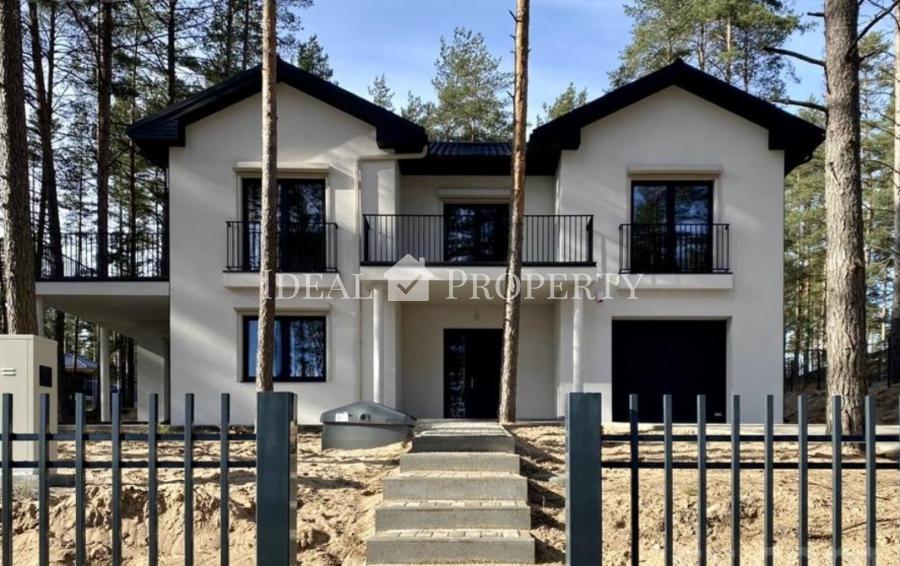 For sale private houses in a new village in Bergi.