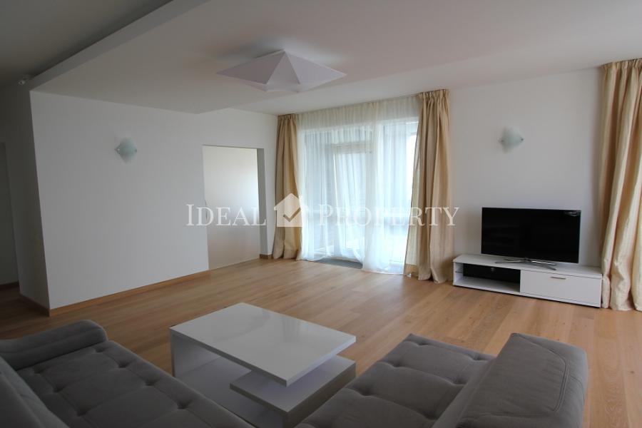 For rent 3 bedroom apartment in project Skanstes Virsotnes..