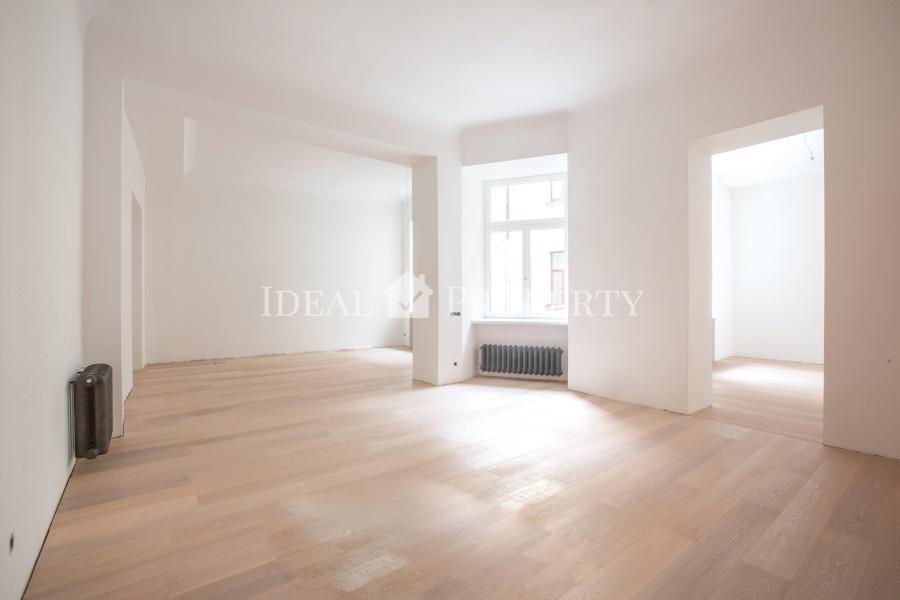 A bright apartment for sale in renovated house in  Old town.