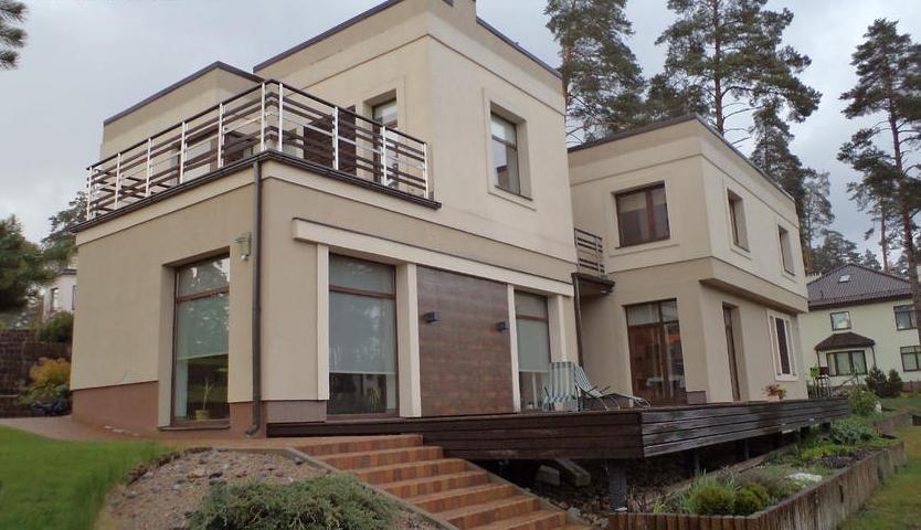 Mūsdienīga privātmāja Sunīšos