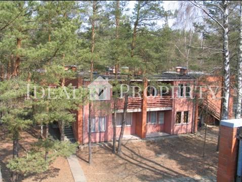 Pārdots atpūtas bāze “Dzirnezers” .