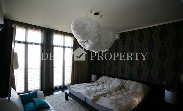 Просторный двухэтажный пентхаус в новом проекте. 