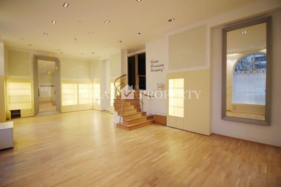 Commercial premises for sale in the Quiet Center, Ausekle's street.