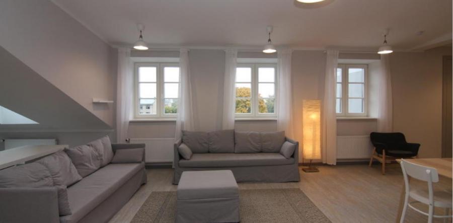 Available beautiful, bright and cozy apartment at  Tallinnas street.