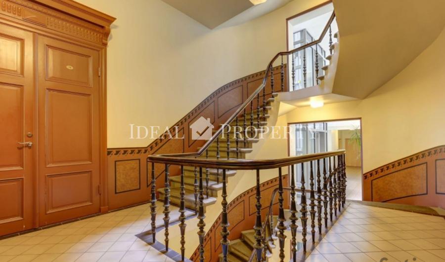 Apartment with two bedrooms in embassy district.