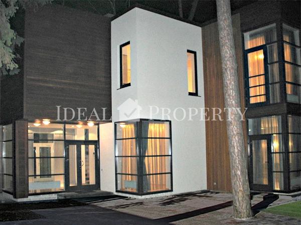 House  in modern style for sale and rent