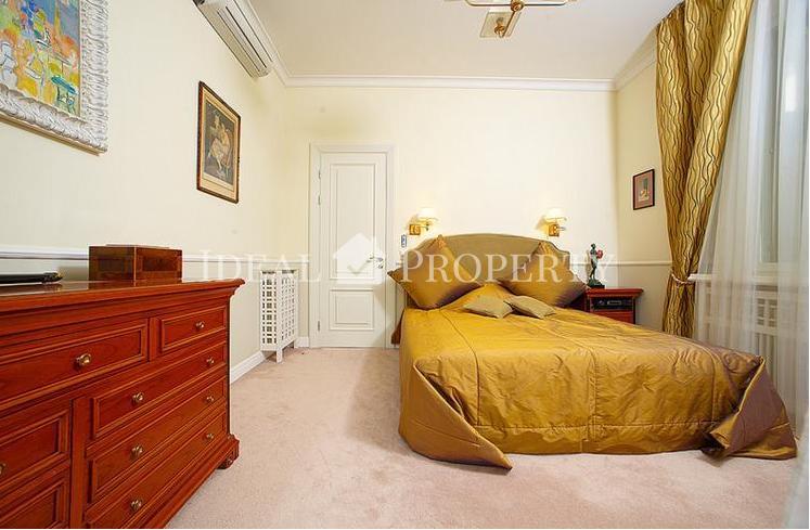 Продается прекрасная вила в Межапарке на ул. Стендера. 