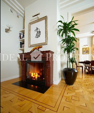 Продается прекрасная вила в Межапарке на ул. Стендера. 