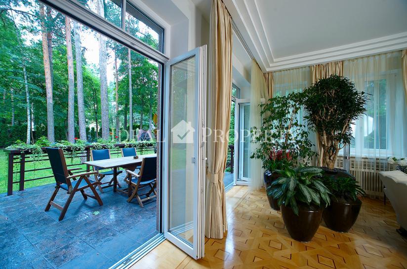 Продается прекрасная вила в Межапарке на ул. Стендера. 