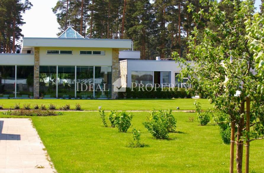 Modern one-floor villa for sale inTaureni.