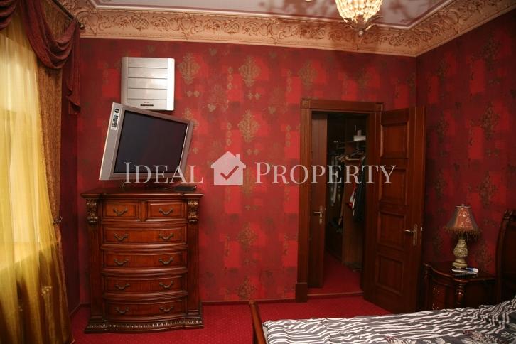 Продается и сдается трехэтажный дом, в самом престижном районе Юрмалы...